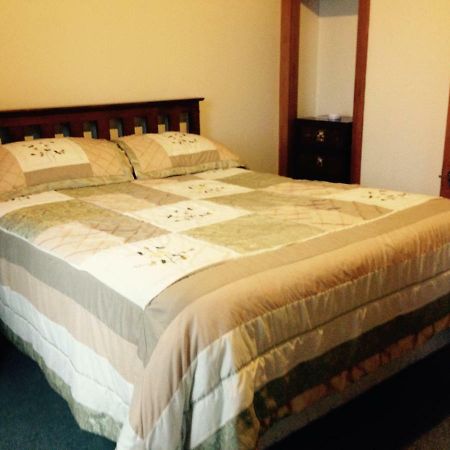 Waipiro Bay Paradise Bed and Breakfast Te Puia Buitenkant foto