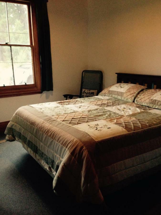 Waipiro Bay Paradise Bed and Breakfast Te Puia Buitenkant foto